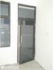 Pintu Aluminium dan Kaca