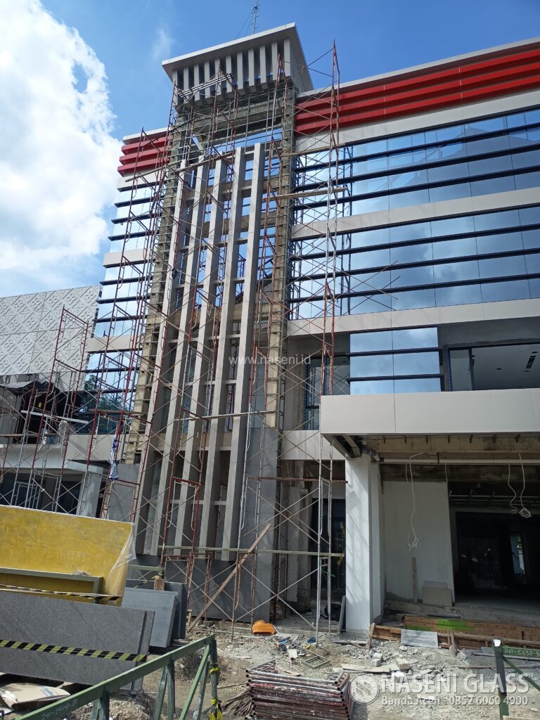 FASAD KANTOR OJK ACEH