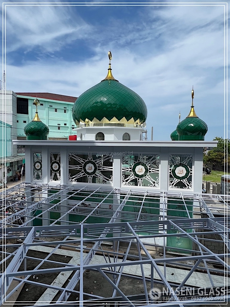 Portofolio proyek kaca masjid oleh Naseni Glass di Aceh