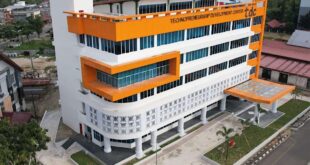 Proyek pemasangan ACP Gedung TDC Politeknik Lhokseumawe By Naseni Glass