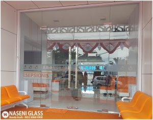 Partisi Tempered dan Pintu Kaca Tempered - Naseni Glass Banda Aceh