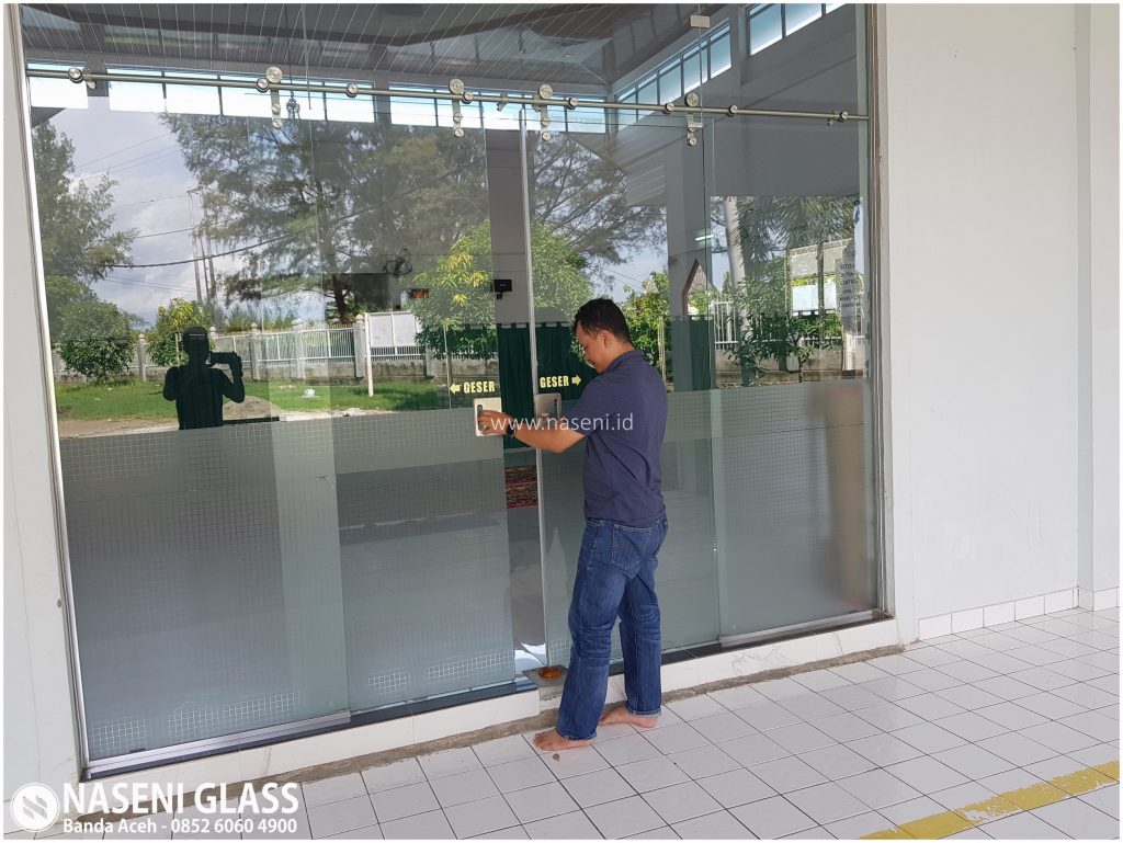 Pintu Geser Kaca Tempered, pintu geser tempered, pintu sliding tempered, pintu sliding tempered, pintu sorong kaca tempered